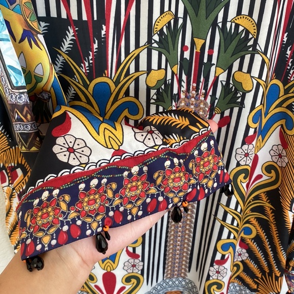 Sapphire silk kurta. (Pakistani) - Picture 4 of 4